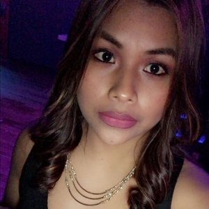 Meet your Posher, Edith